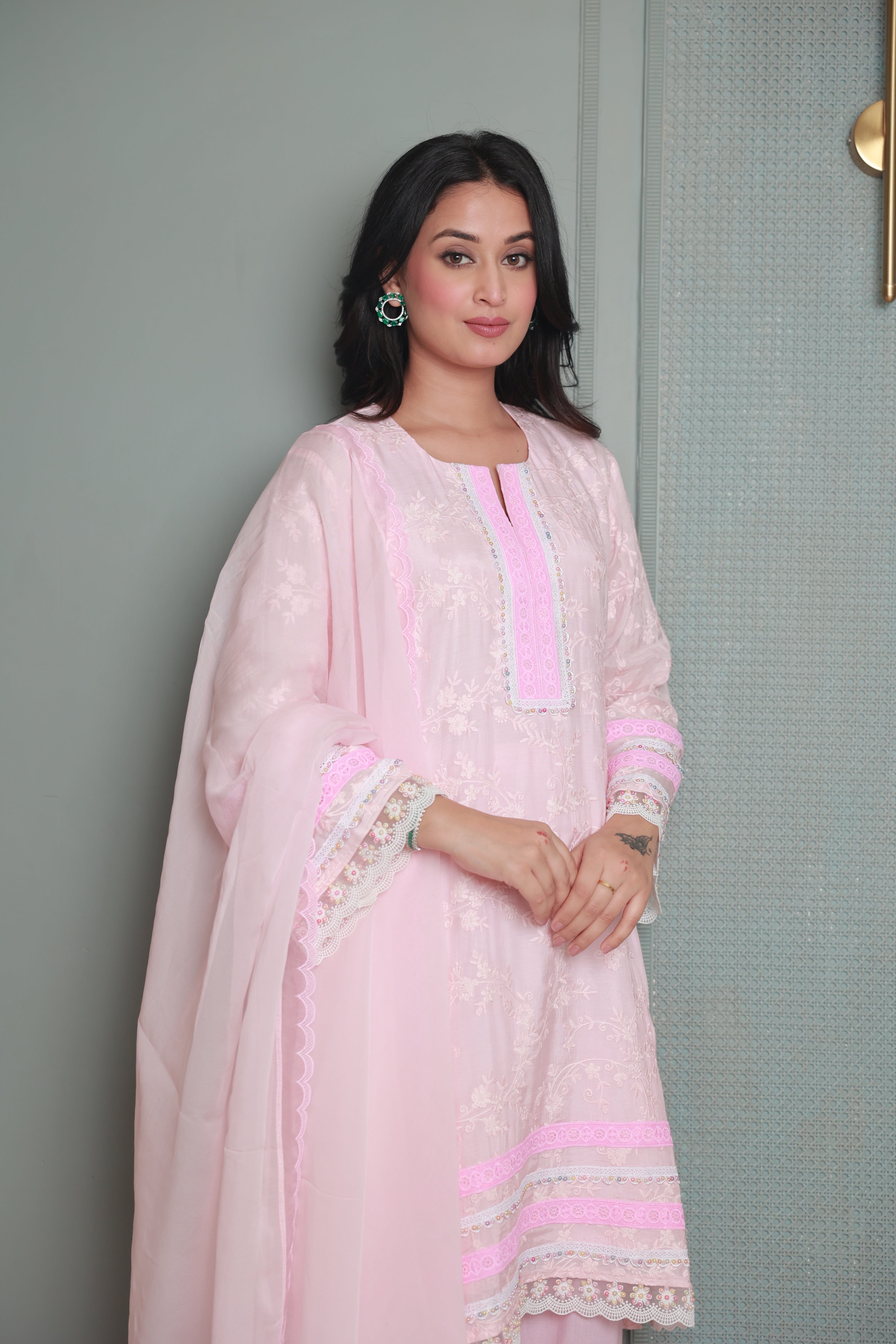 Blush Lucknowi Set