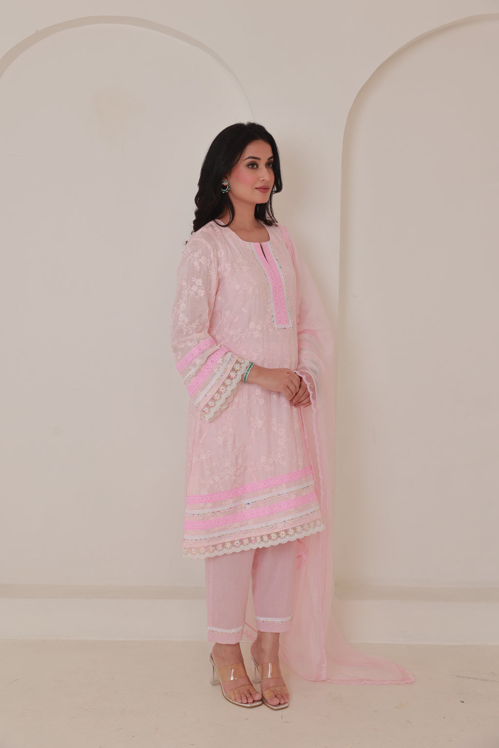 Blush Lucknowi Set